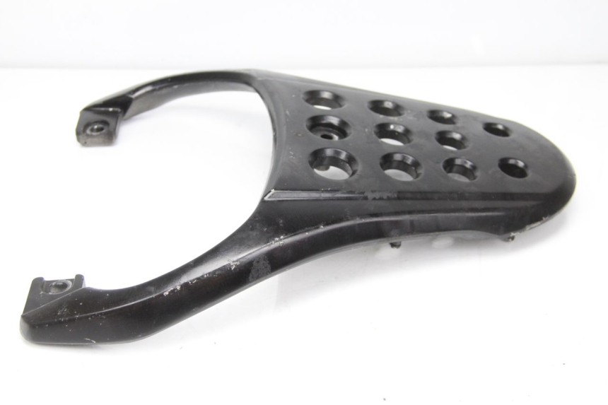 photo de SUPORTE DE BAGAGEM SUZUKI UC EPICURO 125 (1999 - 2003) - Zoom do estado de desgaste