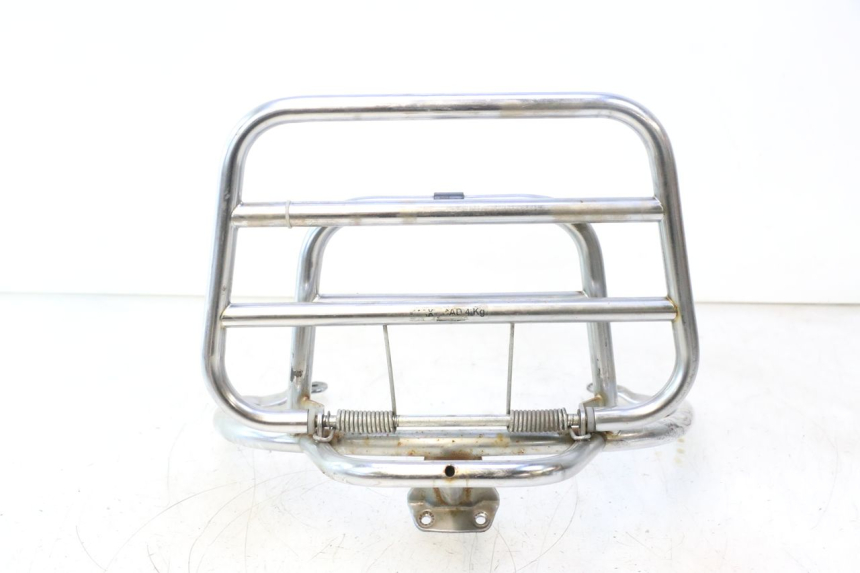 photo de SUPORTE DE BAGAGEM PIAGGIO VESPA PRIMAVERA 2T 50 (2013 - 2018) - Zoom do estado de desgaste