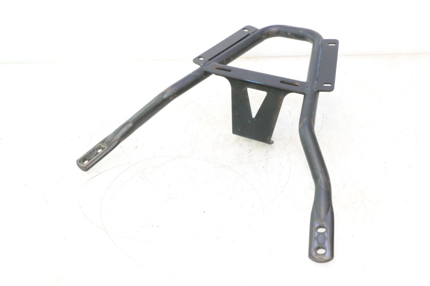 photo de SUPORTE DE BAGAGEM YAMAHA XMAX X-MAX 125 (2006 - 2009) - Pontos de fixação