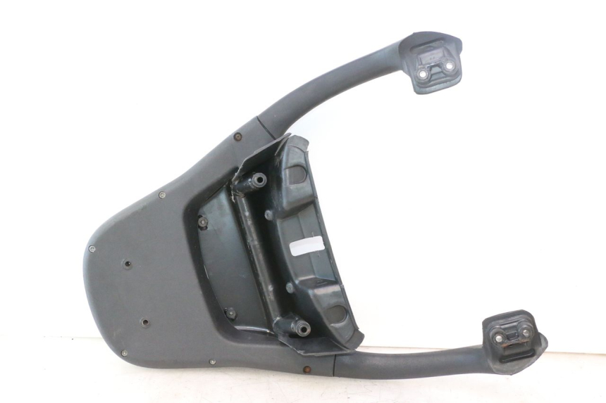 photo de SUPORTE DE BAGAGEM PIAGGIO X9 AMALFI 180 (2000 - 2003) - Vista de perto