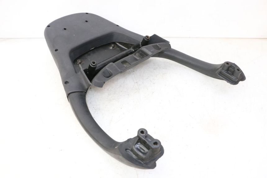 photo de SUPORTE DE BAGAGEM PIAGGIO X9 EVOLUTION 125 (2003 - 2007) - Ampliação técnica