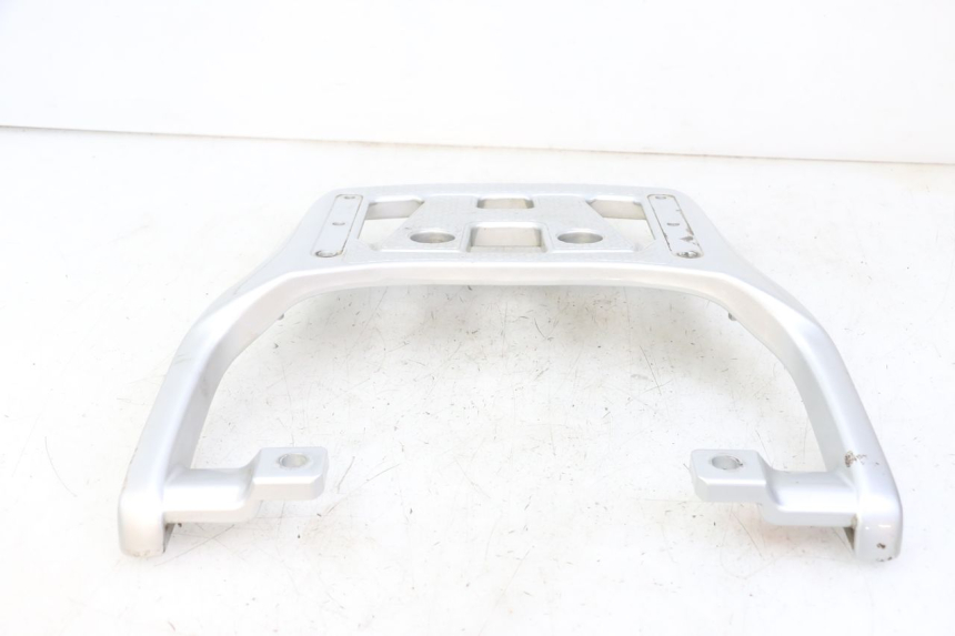 photo de SUPORTE DE BAGAGEM HONDA XLV VARADERO 125 (2000 - 2006) - Pontos de fixação
