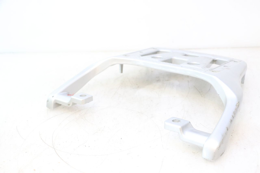 photo de SUPORTE DE BAGAGEM HONDA XLV VARADERO 125 (2007 - 2012) - Pontos de fixação