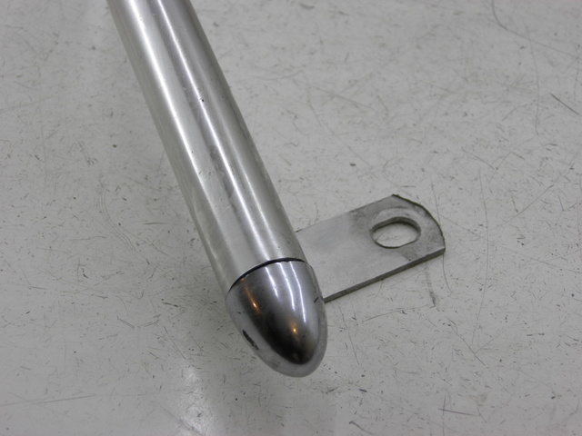 photo de SUPORTE DE BAGAGEM YAMASAKI YM50QT-N3 RETRO 50 (2012 - 2014) - Outro ângulo de visão