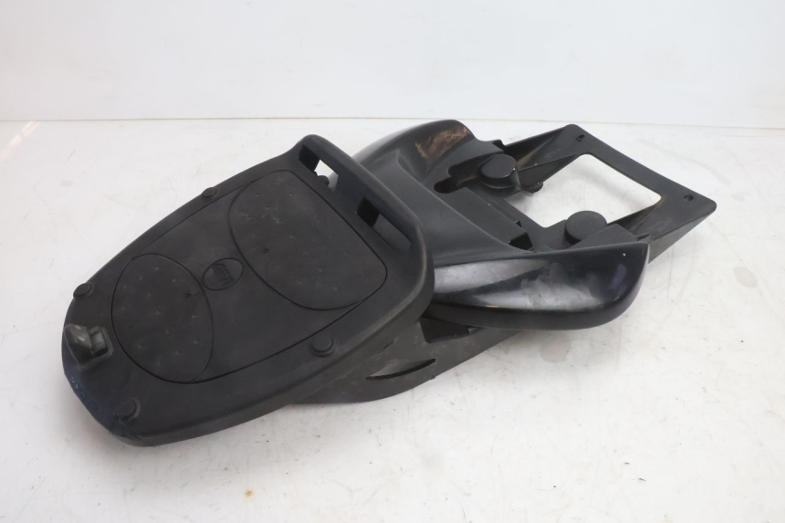 photo de SUPORTE DE BAGAGEM YAMAHA YP MAJESTY 125 (2007 - 2010) - Outro ângulo de visão