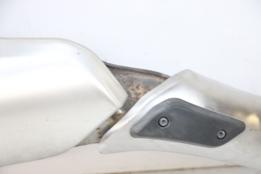 photo de ESCAPE DIREITO SUZUKI DL V STROM 1000 (2002 - 2007) - Vista de perto