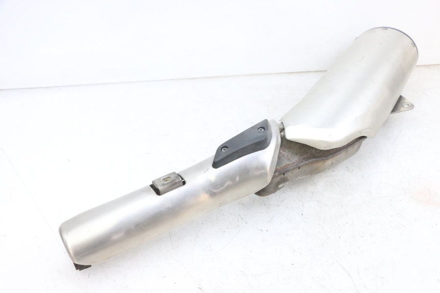 photo de ESCAPE DIREITO SUZUKI DL V STROM 1000 (2002 - 2007) - Peça verificada