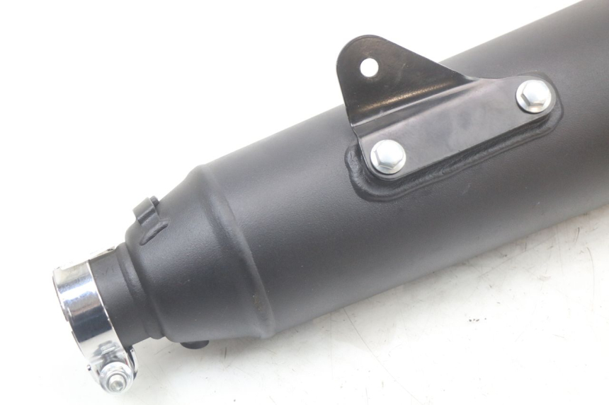 photo de ESCAPE DIREITO ROYAL ENFIELD CONTINENTAL GT 650 (2019 - 2024) - Detalhes característicos