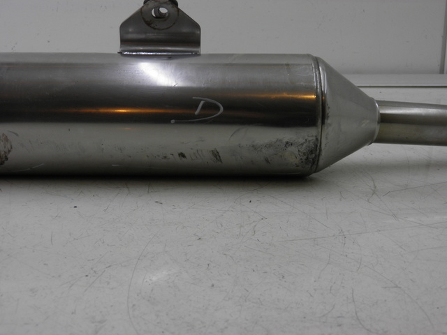 photo de ESCAPE DIREITO YAMAHA FJR 1300 (2004 - 2005) - Ampliação técnica