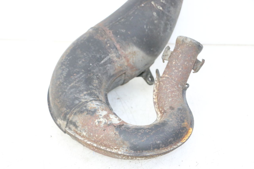photo de SILENCIADOR DE ESCAPE APRILIA ETX 125 (1998 - 2002) - Detalhes característicos