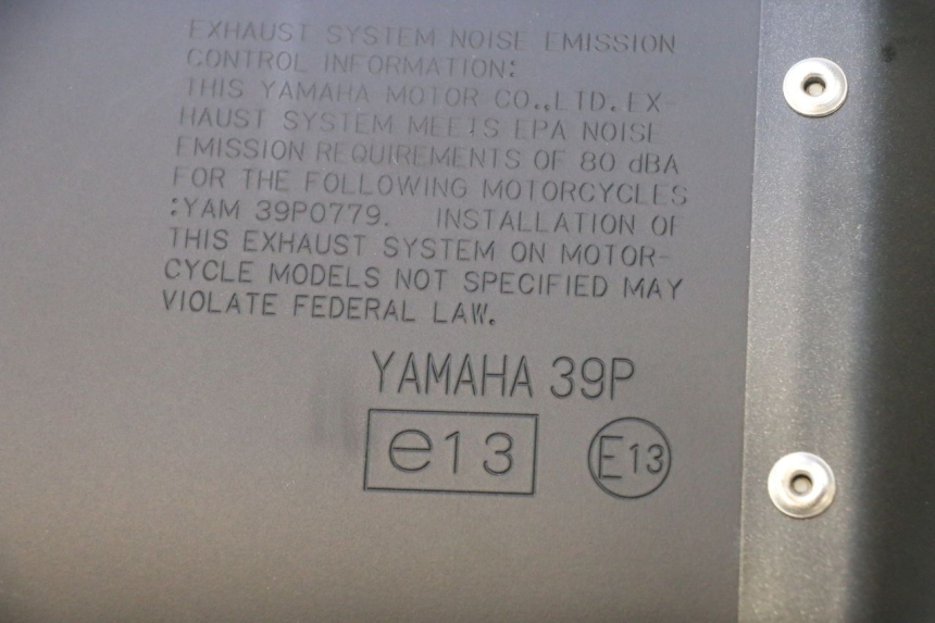 photo de SILENCIADOR YAMAHA FZ8 800 (2010 - 2016) - Detalhes característicos