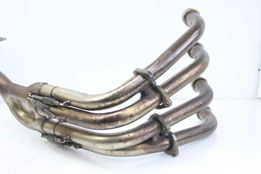 photo de SILENCIADOR DE ESCAPE YAMAHA FZS FAZER 600 (2001 - 2003) - Vista de perto