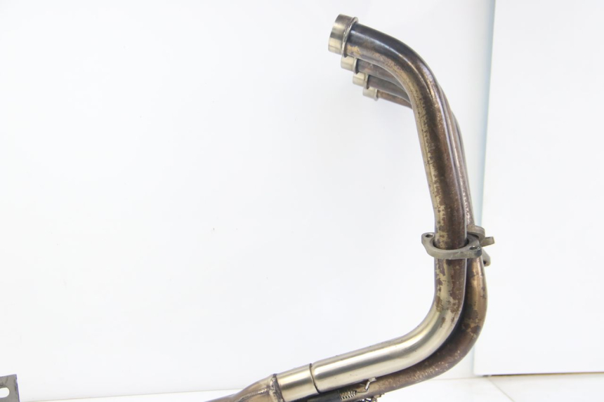 photo de SILENCIADOR DE ESCAPE YAMAHA FZS FAZER 600 (2001 - 2003) - Outro ângulo de visão