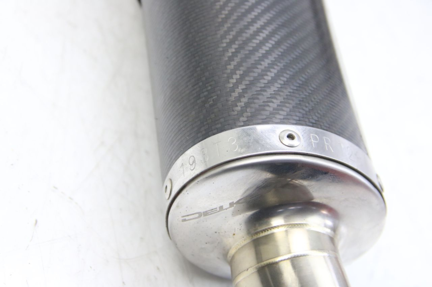 photo de SILENCIADOR DE ESCAPE YAMAHA FZS FAZER 600 (2001 - 2003) - Pontos de fixação