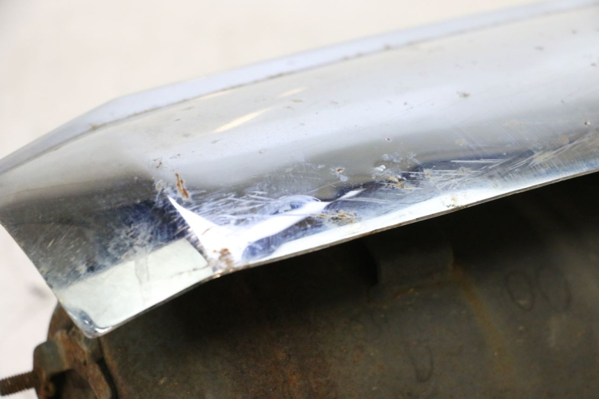 photo de SILENCIADOR DE ESCAPE SYM GTS EVO 125 (2009 - 2013) - Zoom do estado de desgaste