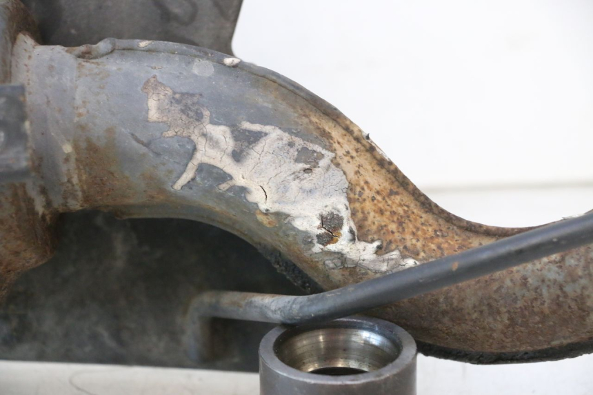 photo de SILENCIADOR PEUGEOT KISBEE 2T 50 (2010 - 2017) - Outro ângulo de visão