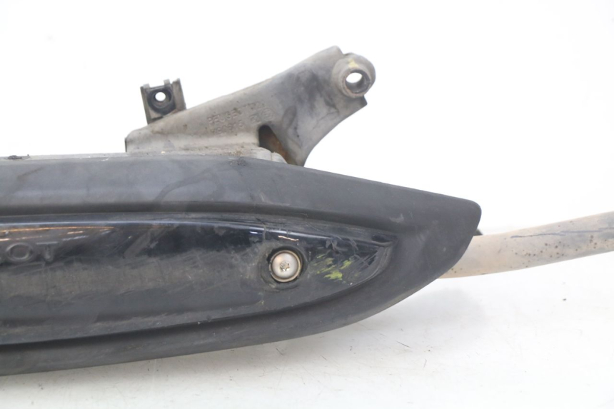 photo de SILENCIADOR DE ESCAPE PEUGEOT KISBEE 4T 50 (2018 - 2022) - Vista de perto
