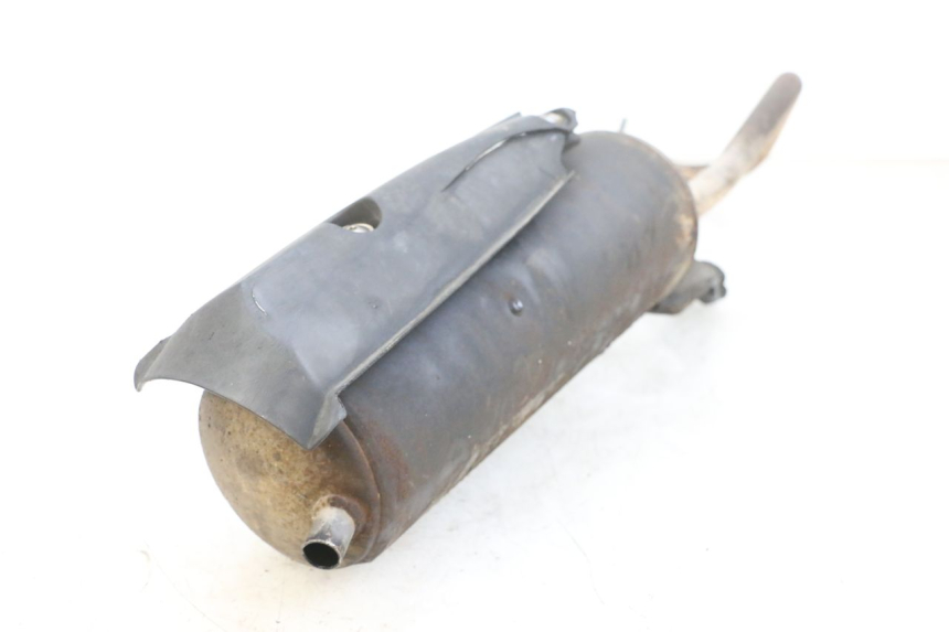 photo de SILENCIADOR DE ESCAPE PEUGEOT KISBEE 4T 50 (2010 - 2017) - Zoom do estado de desgaste