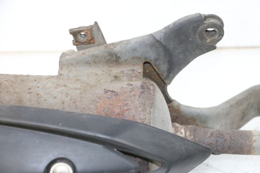 photo de SILENCIADOR DE ESCAPE PEUGEOT KISBEE 4T 50 (2010 - 2017) - Ângulo alternativo