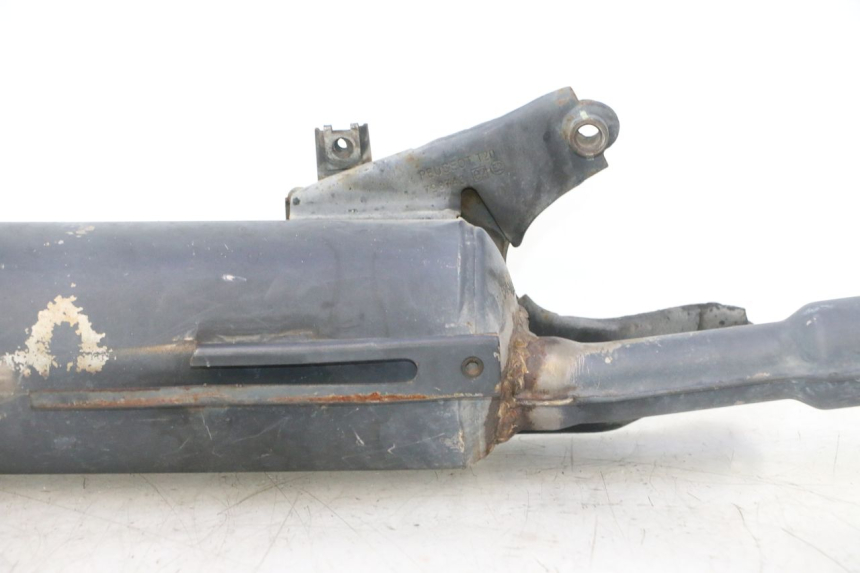 photo de SILENCIADOR DE ESCAPE PEUGEOT KISBEE 4T 50 (2018 - 2022) - Zoom do estado de desgaste