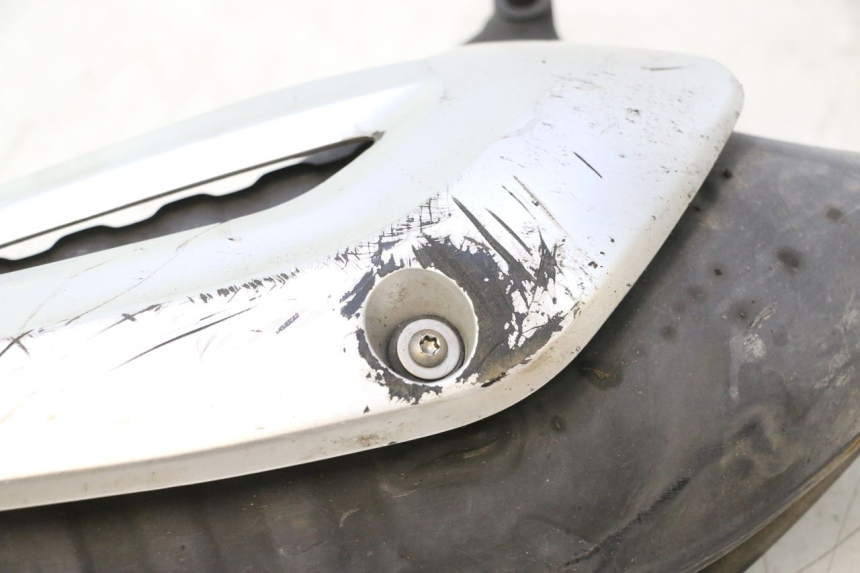 photo de SILENCIADOR DE ESCAPE PIAGGIO LIBERTY IGET S 125 (2016 - 2020) - Zoom do estado de desgaste