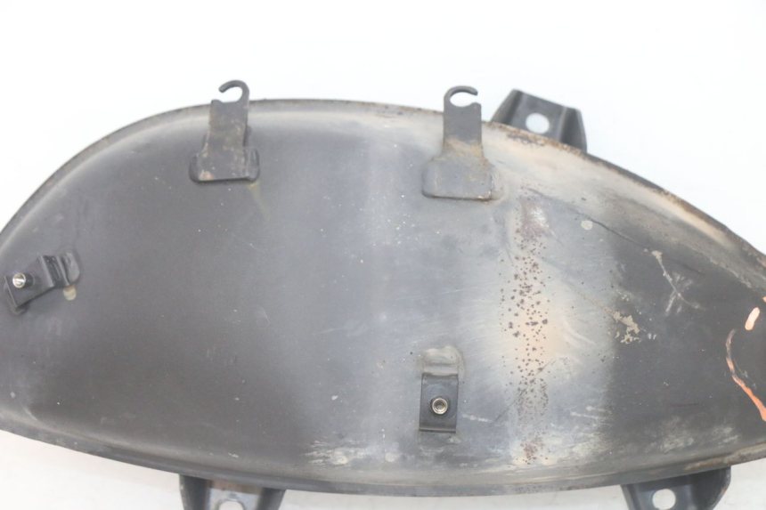 photo de SILENCIADOR DE ESCAPE PIAGGIO MP3 HPE 300 (2019 - 2026) - Vista de perto