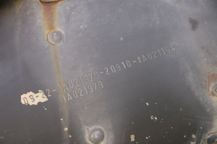 photo de TUBO DE ESCAPE PIAGGIO MP3 HPE 530 (2022 - 2026) - Pontos de fixação