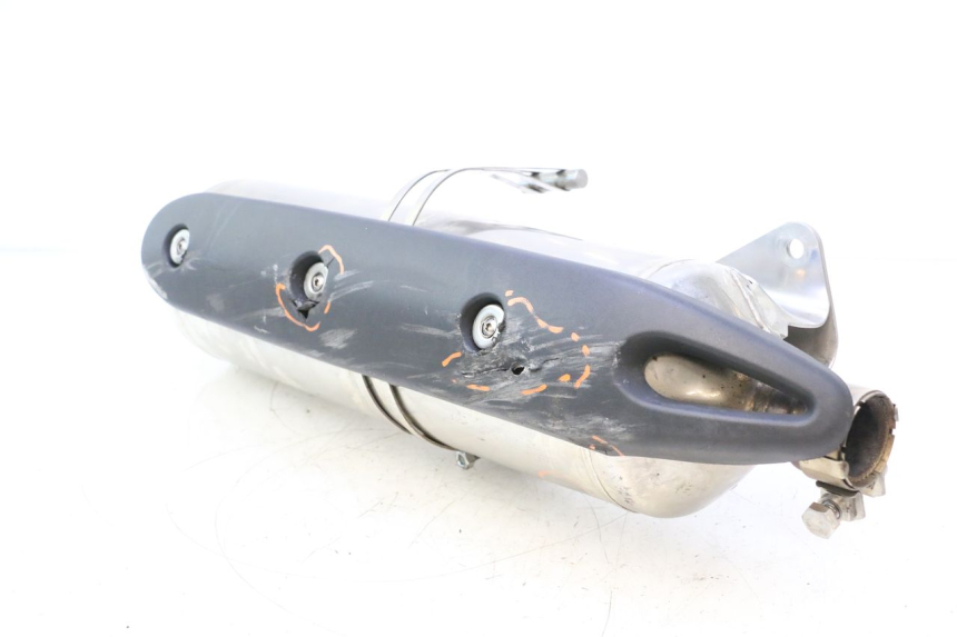 photo de SILENCIADOR DE ESCAPE PIAGGIO MP3 LT 400 (2007 - 2012) - Vista de perto