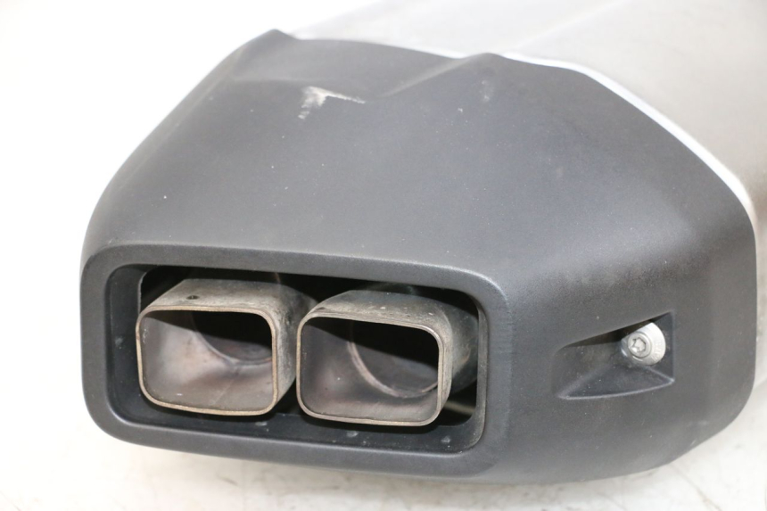 photo de SILENCIADOR DE ESCAPE BMW R GS 1250 (2021 - 2024) - Vista de perto