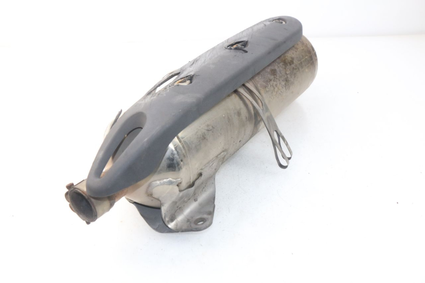 photo de SILENCIADOR DE ESCAPE PEUGEOT SATELIS 500 (2007 - 2013) - Pontos de fixação