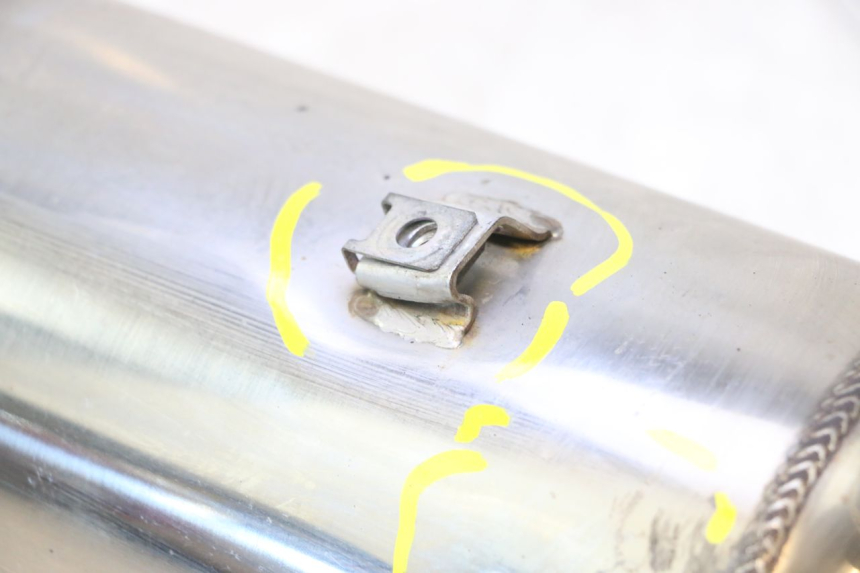 photo de SILENCIADOR PEUGEOT SATELIS 125 (2013 - 2018) - Detalhes característicos
