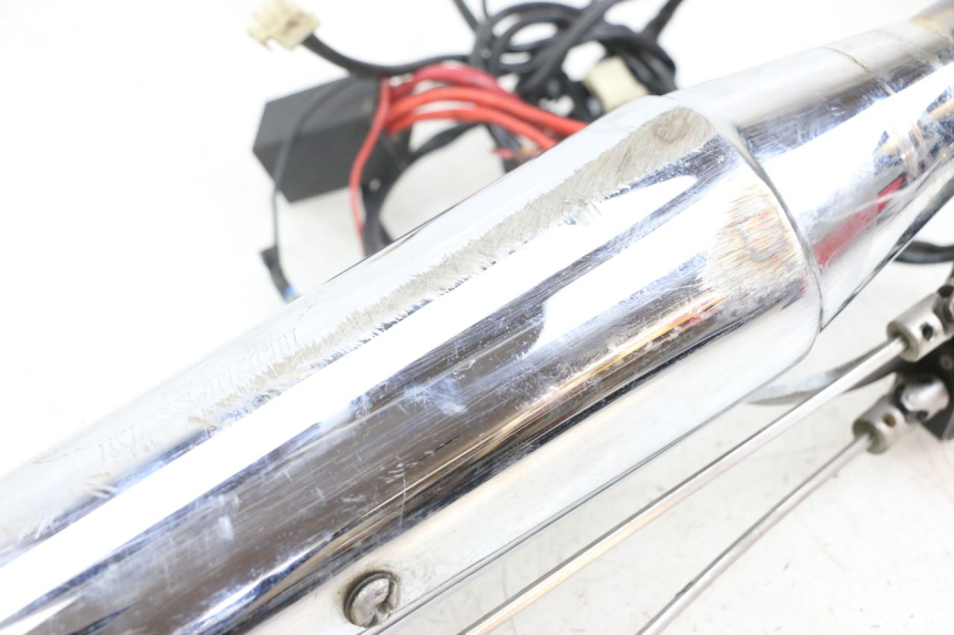 photo de SILENCIADOR HARLEY DAVIDSON SPORTSTER XL CUSTOM 1200 (2003 - 2004) - Detalhes característicos