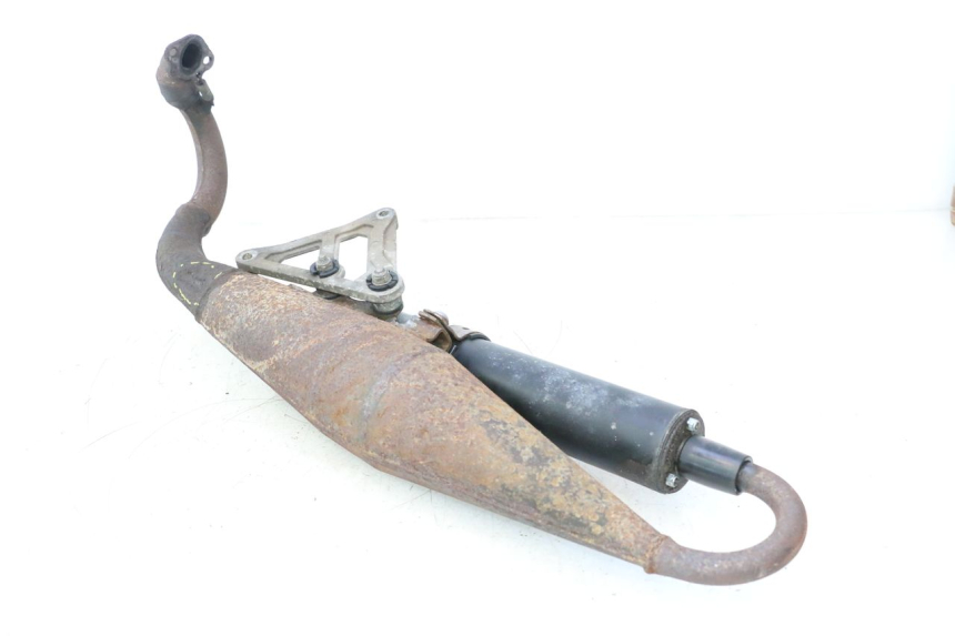 photo de TUBO DE ESCAPE PEUGEOT STREETZONE NAKED 2T 50 (2014 - 2018) - Vista de perto