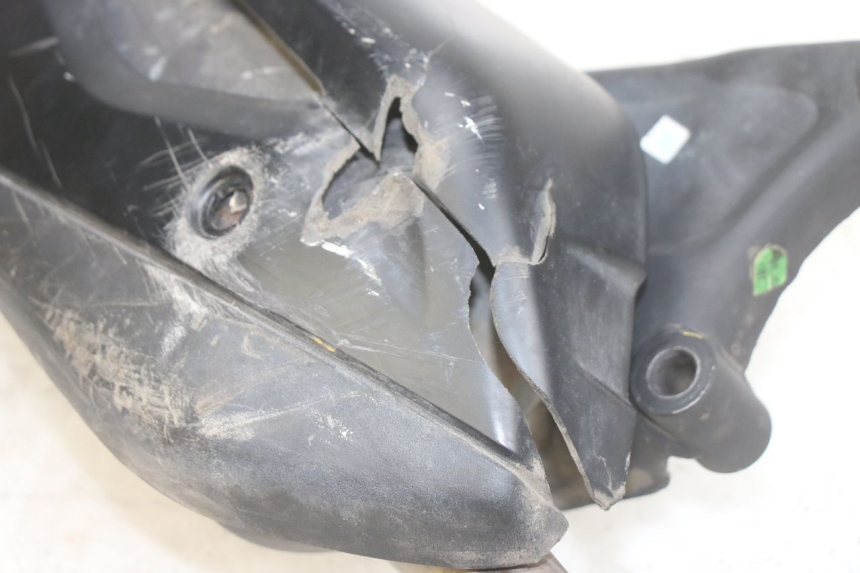 photo de SILENCIADOR DE ESCAPE APRILIA SXR 50 (2021 - 2023) - Pontos de fixação