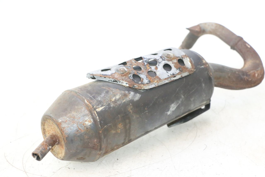 photo de SILENCIADOR DE ESCAPE PEUGEOT TREKKER 50 (1995 - 2004) - Pontos de fixação