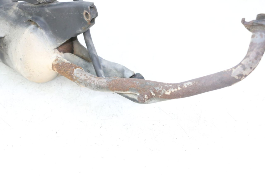 photo de SILENCIADOR PEUGEOT VIVACITY NEW 4T 50 (2008 - 2017) - Detalhes característicos