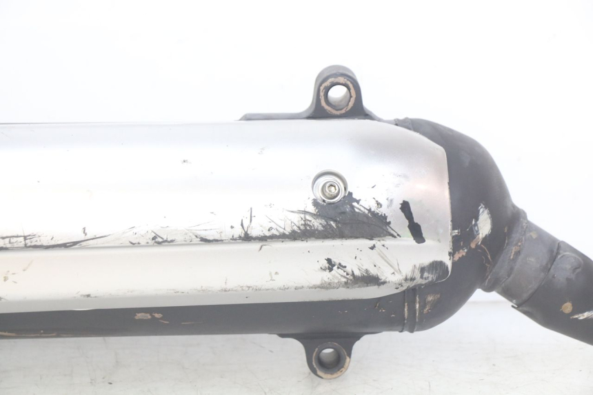 photo de SILENCIADOR DE ESCAPE YAMAHA X-MAX XMAX 125 (2010 - 2013) - Vista de perto