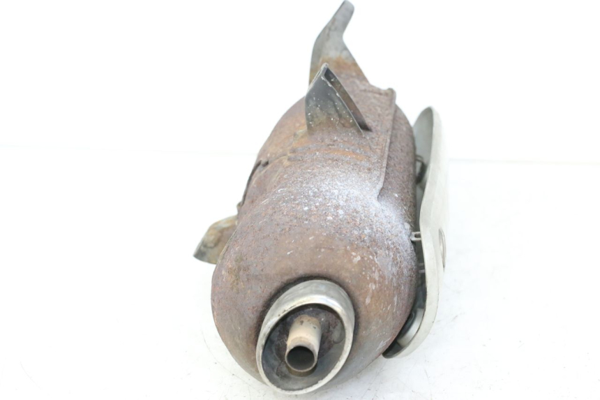 photo de SILENCIADOR DE ESCAPE PIAGGIO X9 EVOLUTION 125 (2003 - 2007) - Pontos de fixação