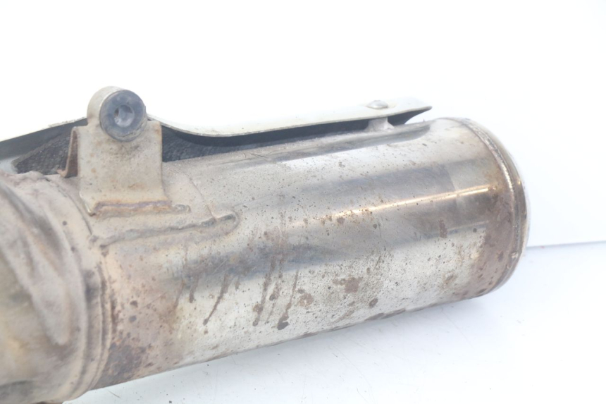 photo de ESCAPE DE MOTO SUZUKI XF FREEWIND 650 (1997 - 2003) - Estado da superfície