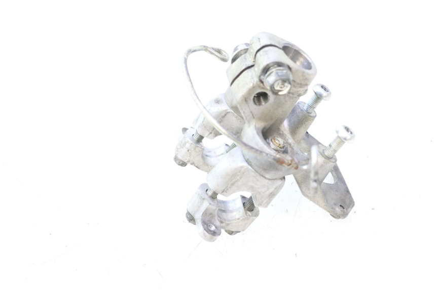 photo de AVANÇO HONDA FJS SILVER WING SILVERWING 400 (2005 - 2008) - Zoom do estado de desgaste