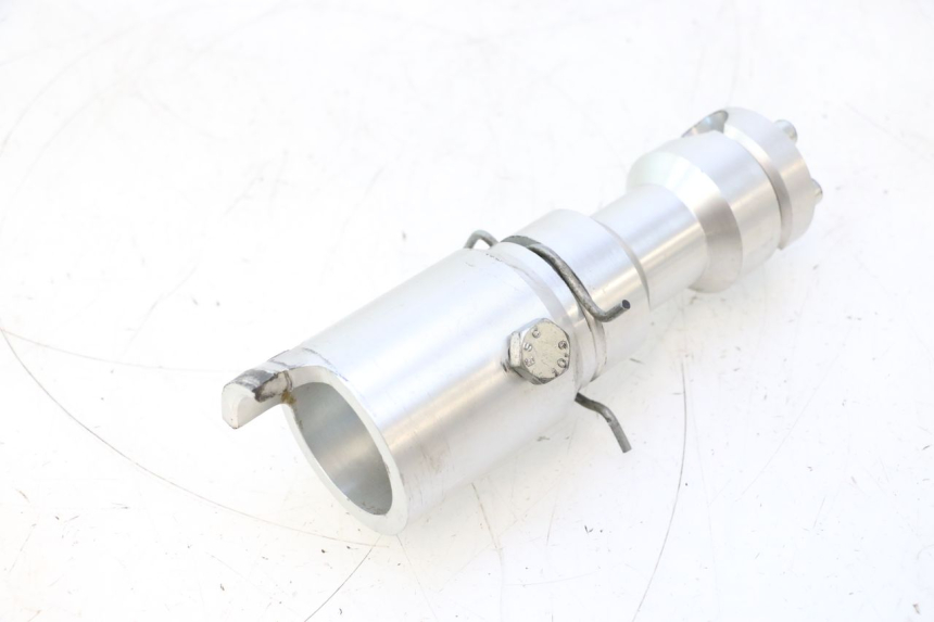 photo de AVANÇO DE GUIDÃO PEUGEOT LUDIX SNAKE 2T 50 (2004 - 2014) - Detalhe da peça