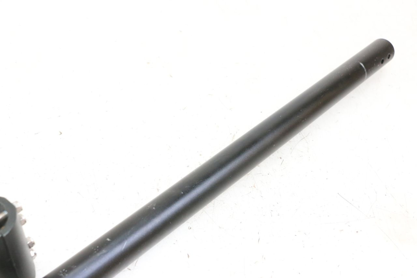photo de AVANÇO HERO S10 1 - Detalhe da peça