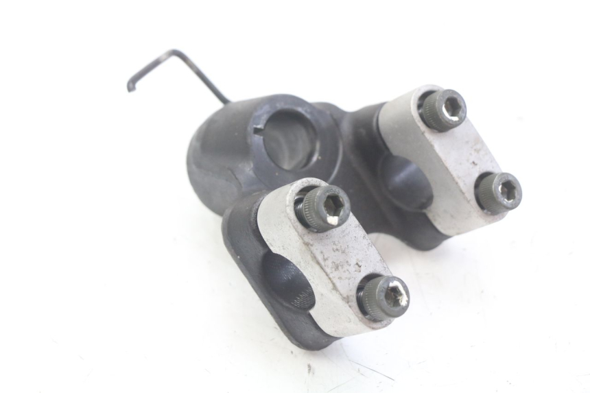 photo de AVANÇO DO GUIDÃO YAMAHA X-CITY XCITY 125 (2007 - 2013) - Detalhe da peça