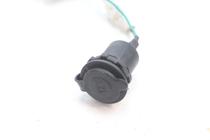 photo de TOMADA DO ACENDEDOR DE CIGARROS KYMCO AGILITY CITY 16P 125 (2015 - 2024) - Ampliação técnica