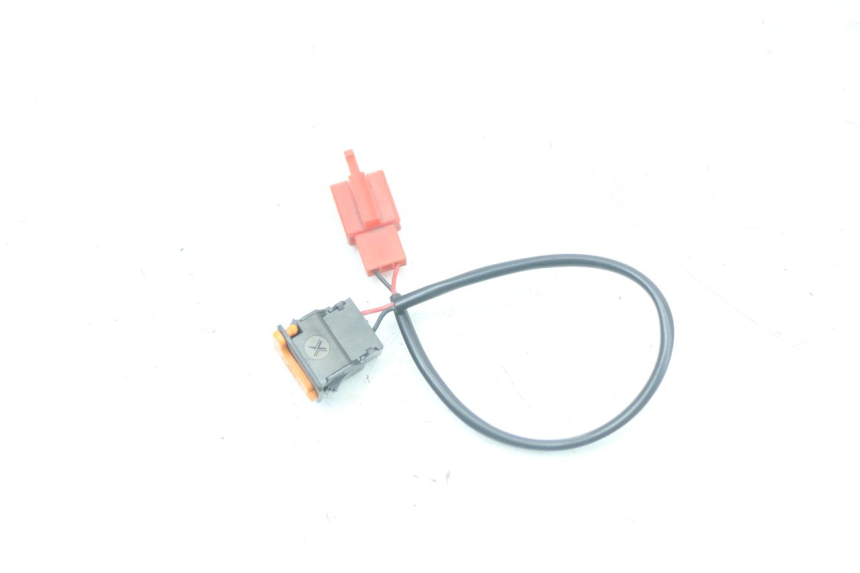 photo de TOMADA DO ACENDEDOR DE CIGARROS WAYSCRAL E-START 1 (2018 - 2022) - Outro ângulo de visão
