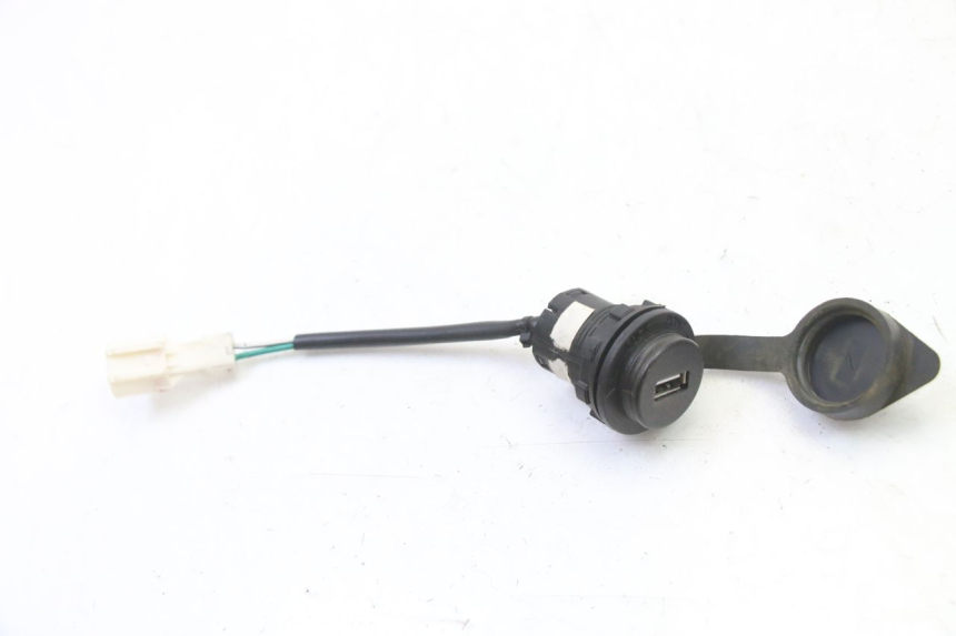 photo de TOMADA DO ACENDEDOR DE CIGARROS SYM FIDDLE 3 III 50 (2014 - 2020) - Vista principal