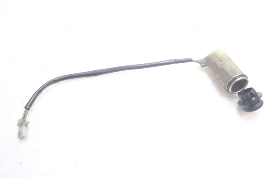 photo de TOMADA DO ACENDEDOR DE CIGARROS HONDA FJS SILVER WING SILVERWING 400 (2005 - 2008) - Vista principal