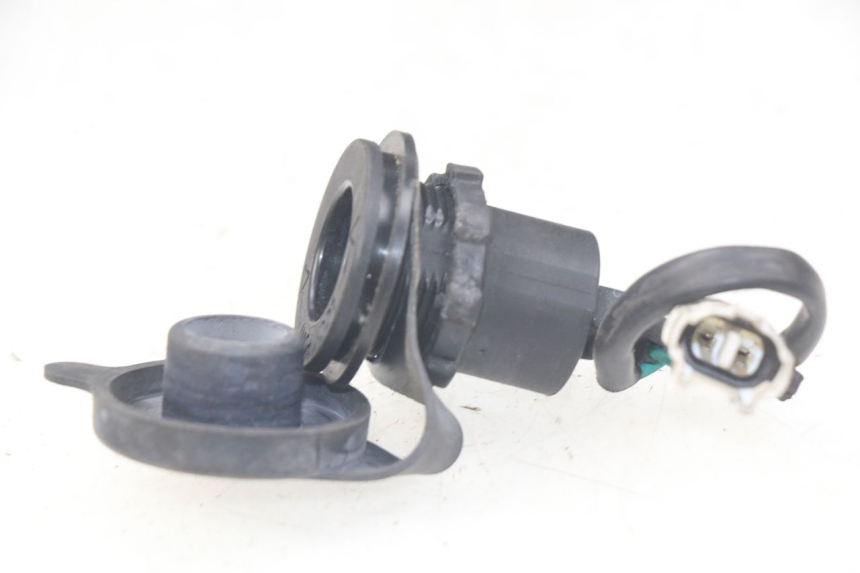 photo de TOMADA DO ACENDEDOR DE CIGARROS TGB X-MOTION XMOTION 125 (2008 - 2014) - Vista principal