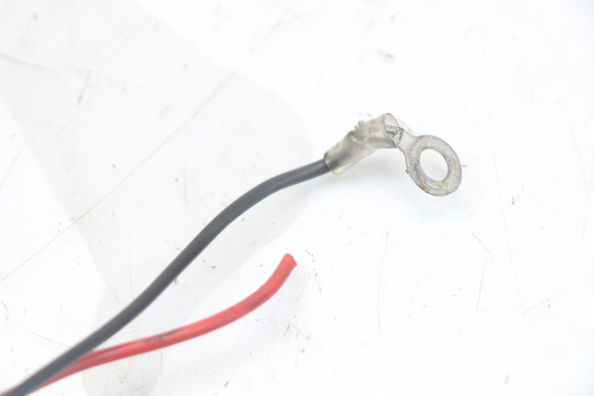 photo de TOMADA DO ACENDEDOR DE CIGARROS YAMAHA FZ1 FAZER 1000 (2007 - 2009) - Pontos de fixação
