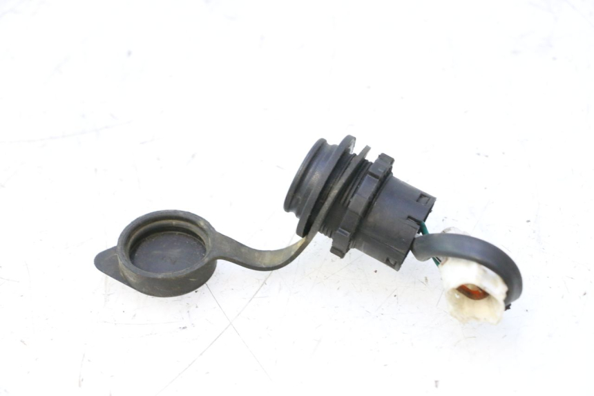 photo de TOMA USB SYM FIDDLE 3 III 50 (2014 - 2020) - Zoom do estado de desgaste